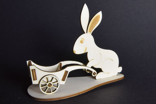 Hase mit Wagen