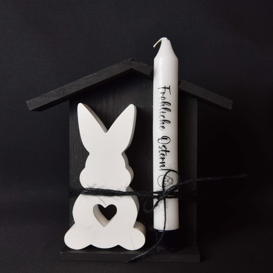 Klötzchen-Haus mit Osterhase